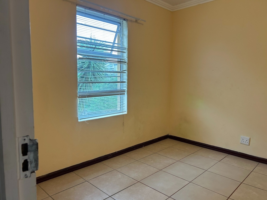 5 Bedroom Property for Sale in Beacon Bay North Eastern Cape